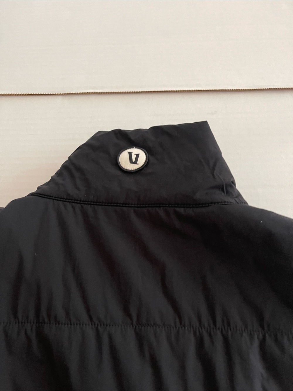 NEW Vuori Canyon Insulated Vest - Women's - Picture 4 of 10